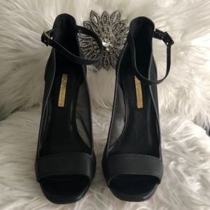 BCBGeneration Heels Black Leather fishnet 6.5